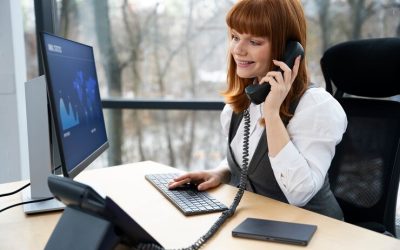 What Business Owners Should Know About a PBX Phone System before Expanding